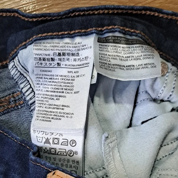 Levi's Slimming Skinny Blue Jeans - Picture 4 of 6